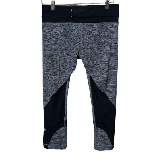 Lululemon Pants - Size 8 - Inspire Crop II Wee Are From Space - Black Slate - Picture 3 of 12